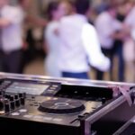 How to Hire an Experienced, Reliable, and Trustworthy Wedding DJ